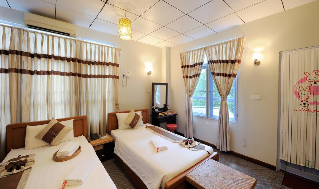 Cinderella Hotel Mawlamyine Cameră foto
